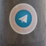 Cómo encontrar y configurar stickers en Telegram